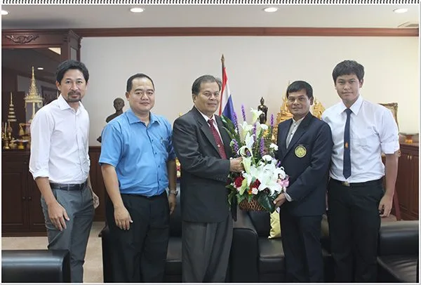 ขอแสดงความยินดีกับท่านอธิการถวิล พึ่งมา